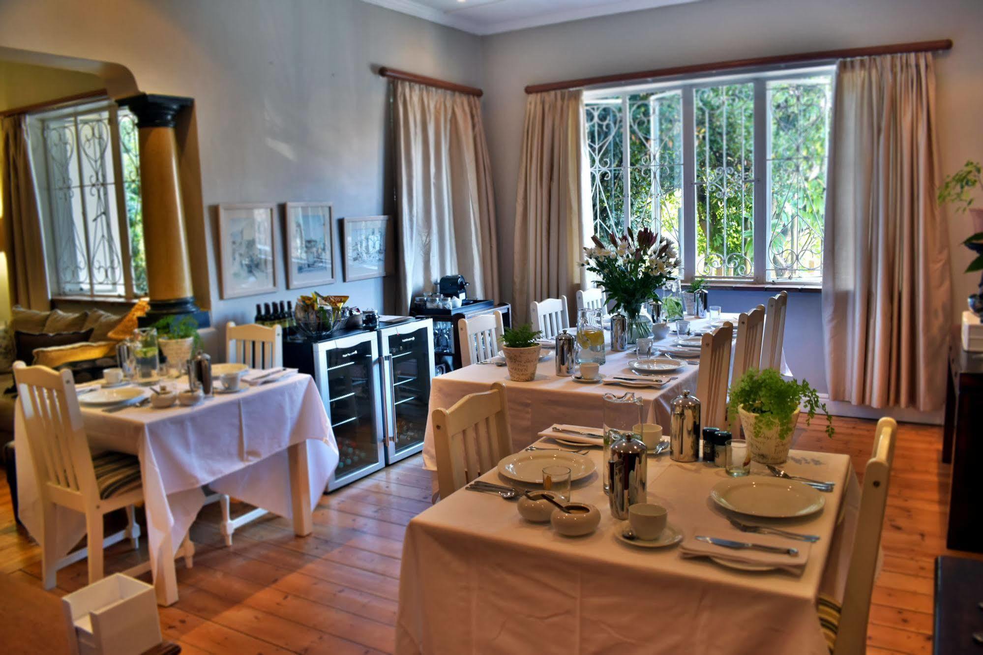 The Lions Guest House Le Cap Extérieur photo